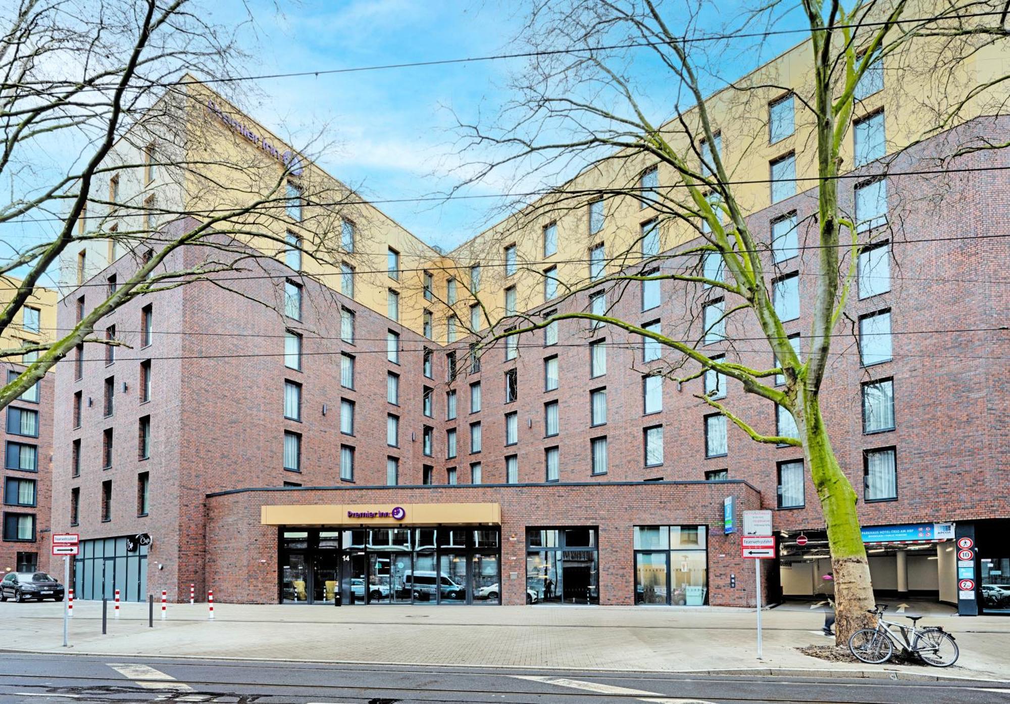 Premier Inn Duesseldorf City Friedrichstadt Exterior foto